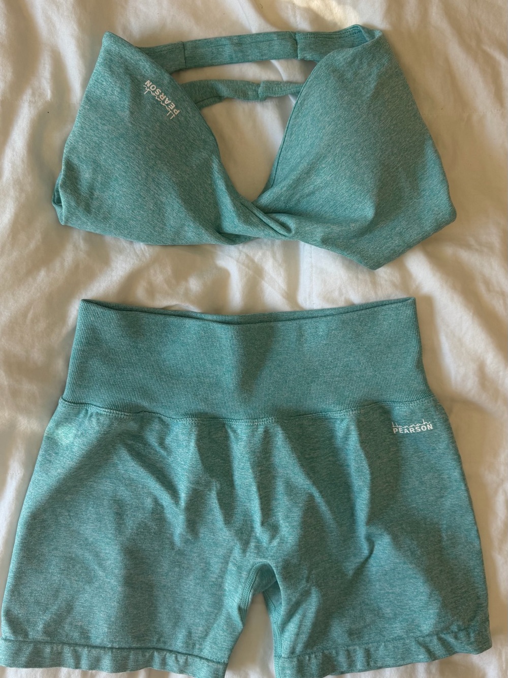 dfyne hannah pearson gym set